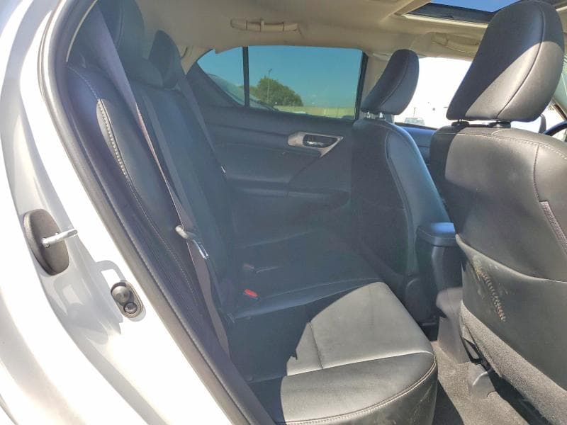 2017 LEXUS CT 200 10