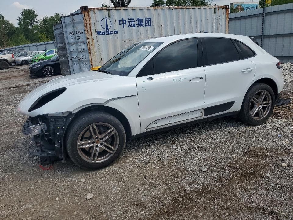 2021 PORSCHE MACAN - 1