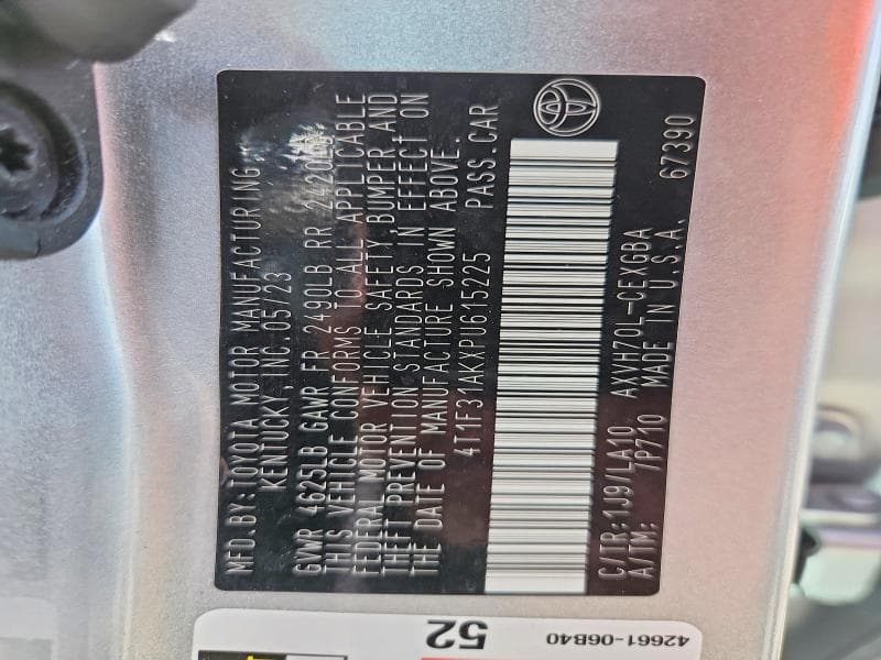 2023 TOYOTA CAMRY XLE 13