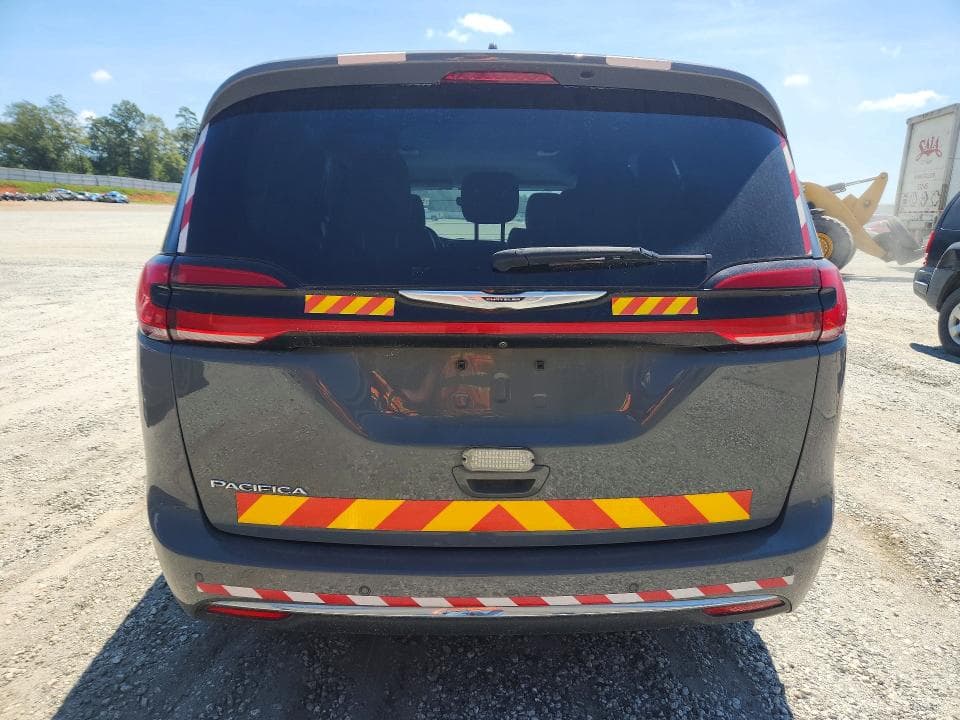 2021 CHRYSLER PACIFICA TOURING L 6