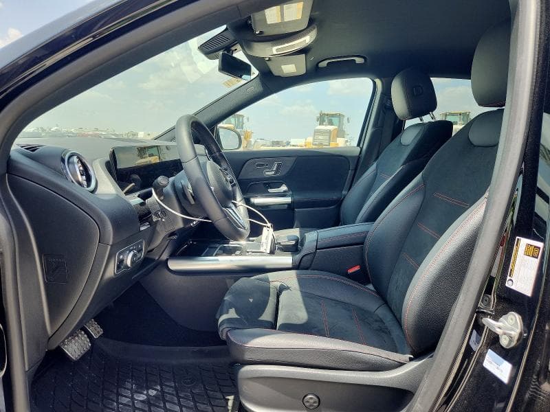 2023 MERCEDES-BENZ GLA 250 4MATIC 7
