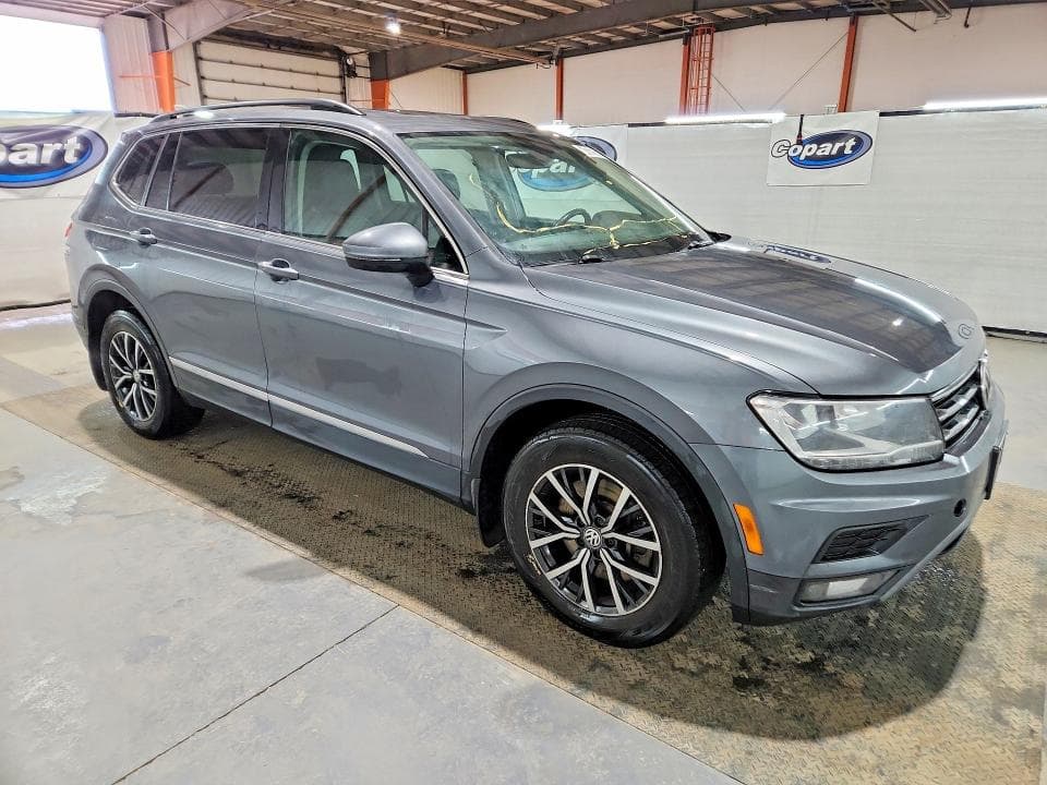 2019 VOLKSWAGEN TIGUAN SE 4