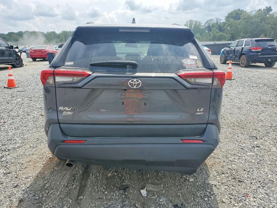 2021 TOYOTA RAV4 LE 6