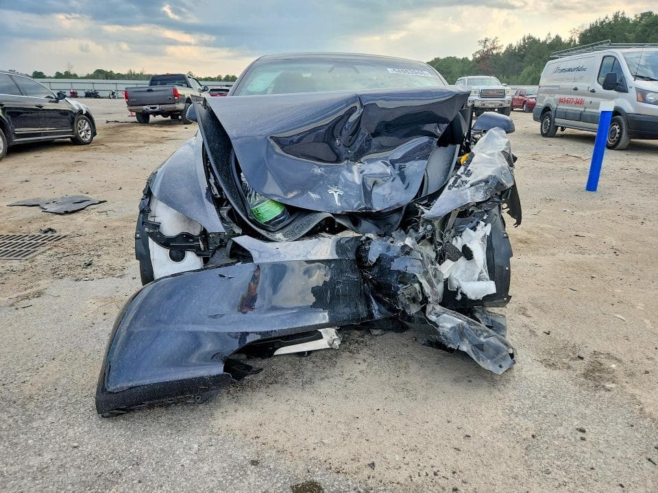 2024 TESLA MODEL 3 5