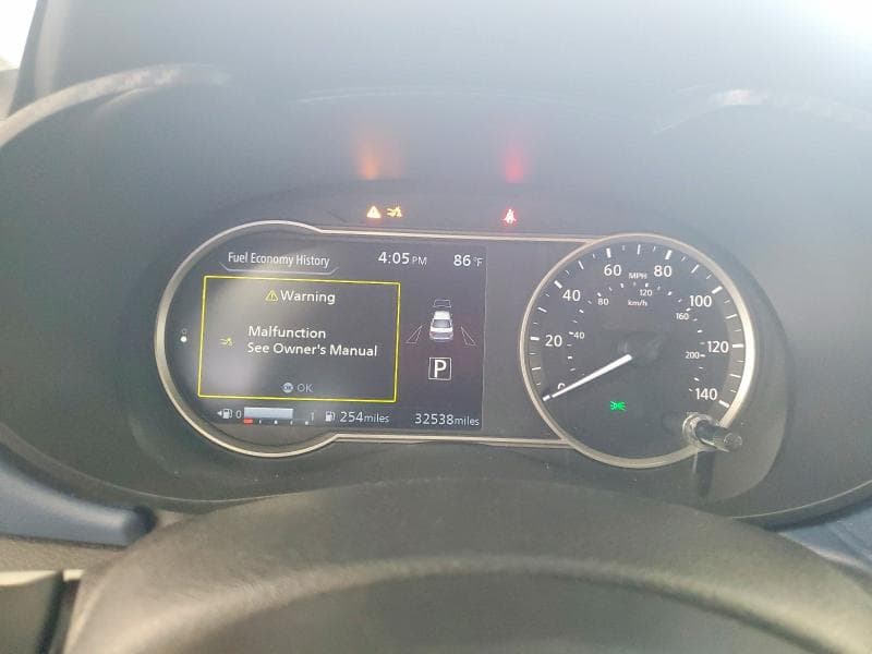 2025 NISSAN VERSA SV 9