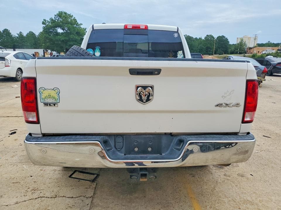2017 RAM 1500 SLT 6