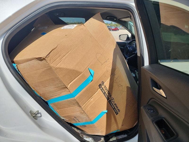 2021 CHEVROLET EQUINOX LT 11