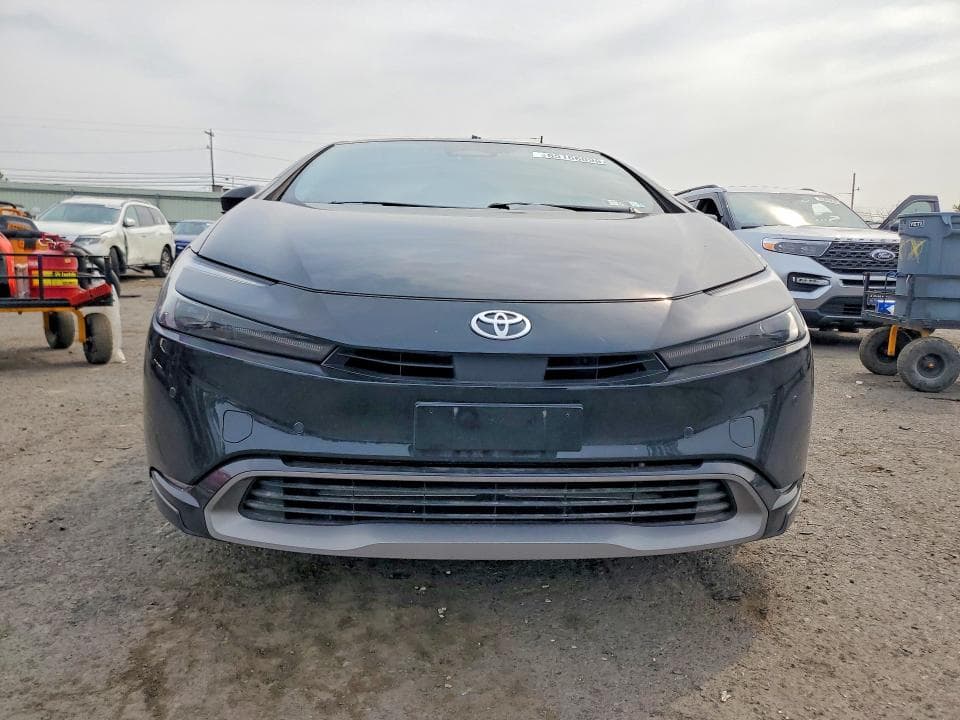 2023 TOYOTA PRIUS XLE 5