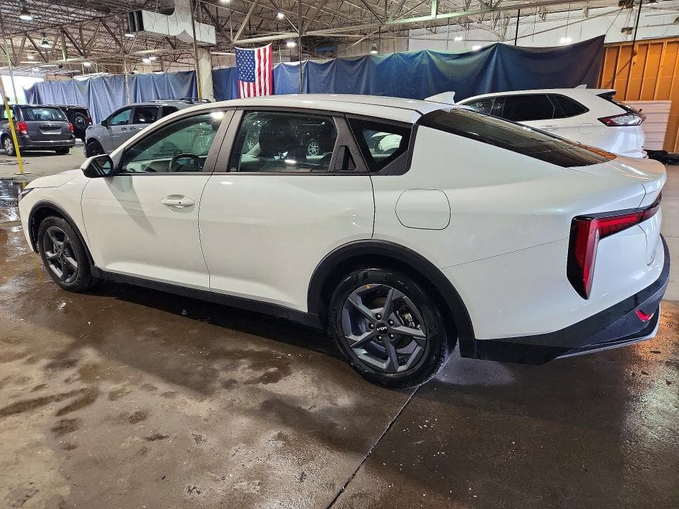 2026 KIA K4 LXS 2