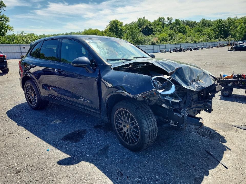 2018 PORSCHE CAYENNE 4