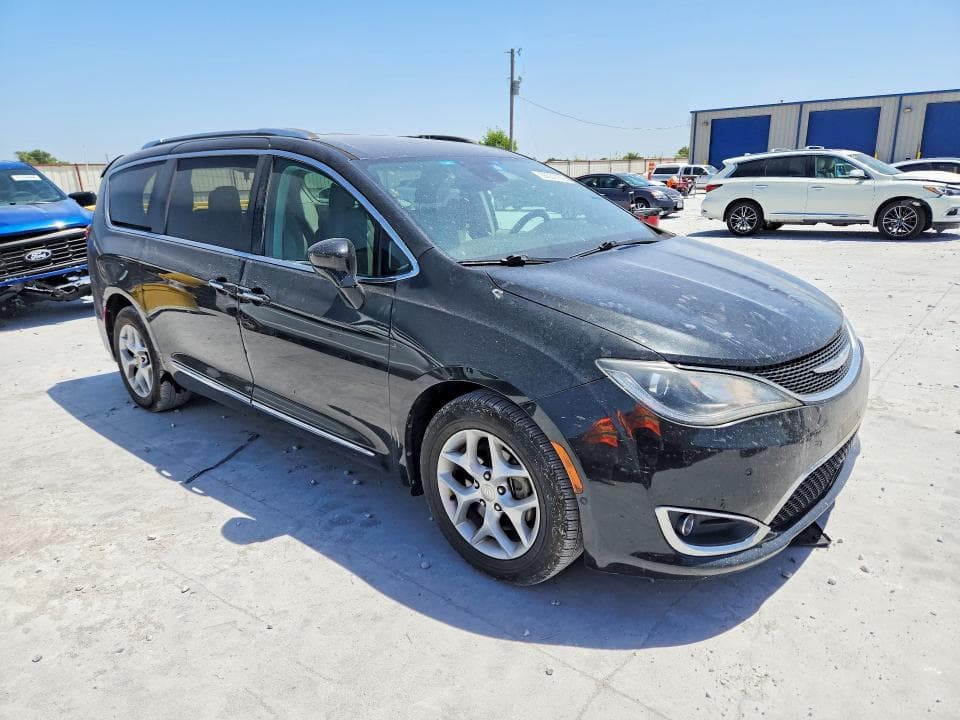 2017 CHRYSLER PACIFICA TOURING L PLUS 4