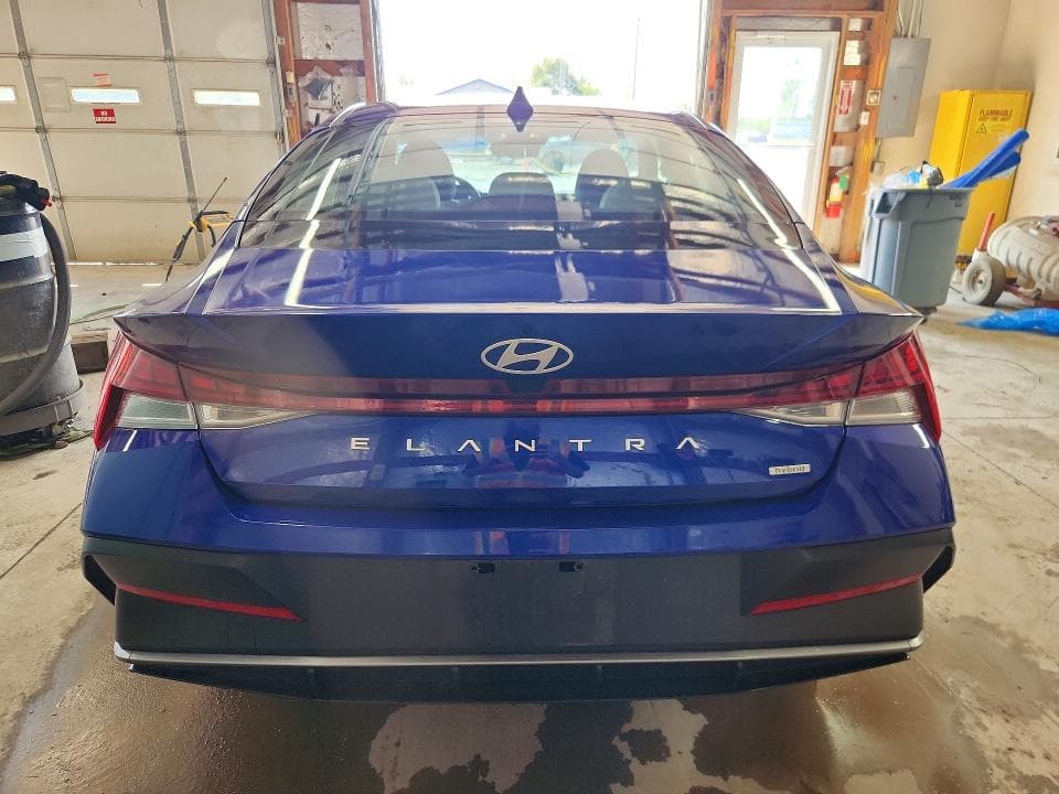 2025 HYUNDAI ELANTRA LIMITED 6