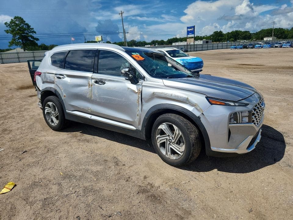 2021 HYUNDAI SANTA FE SEL 4