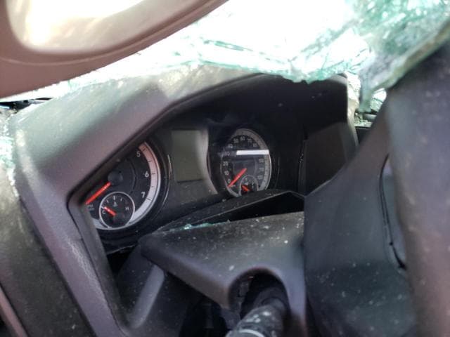 2019 RAM 1500 CLASSIC TRADESMAN 9