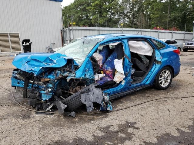 2017 FORD FOCUS SE - 1