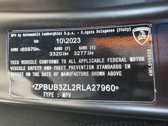 2024 LAMBORGHINI URUS S 13