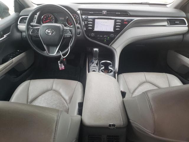 2018 TOYOTA CAMRY XSE 8