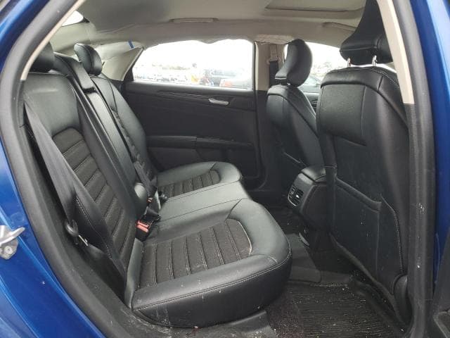 2018 FORD FUSION SE 10