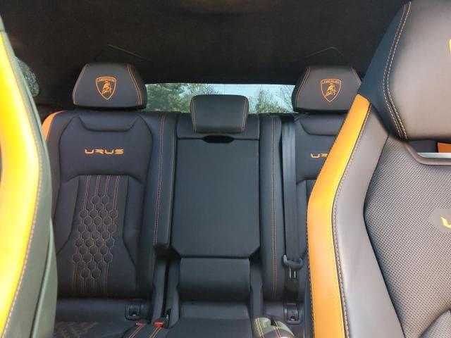 2024 LAMBORGHINI URUS S 10