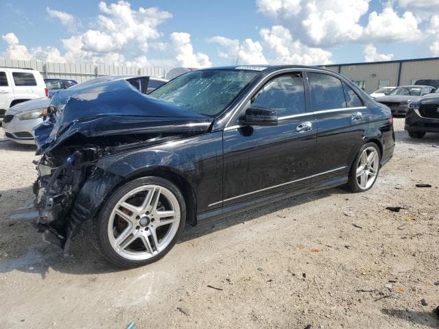2014 MERCEDES-BENZ C-CLASS - 1