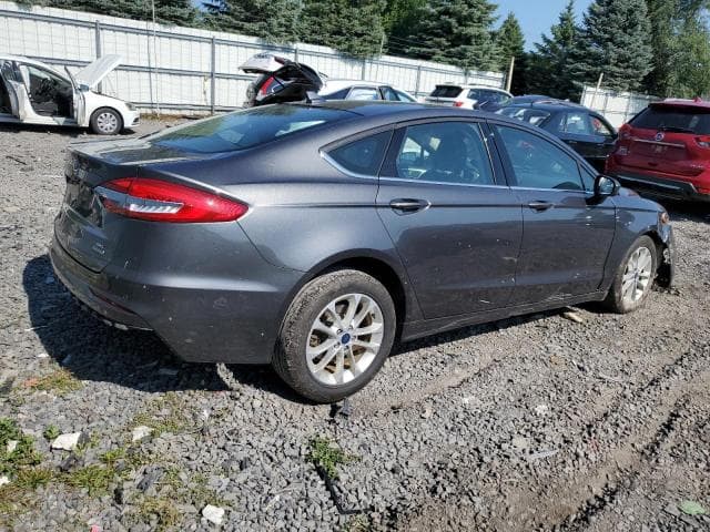 2020 FORD FUSION SE 3