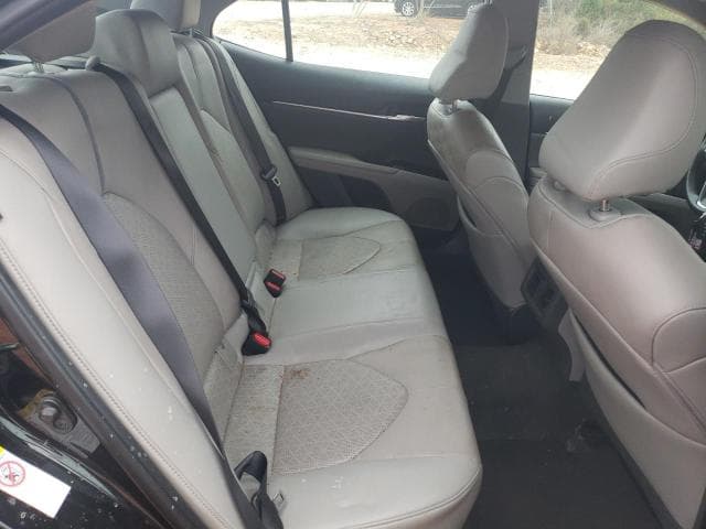 2018 TOYOTA CAMRY XSE 10