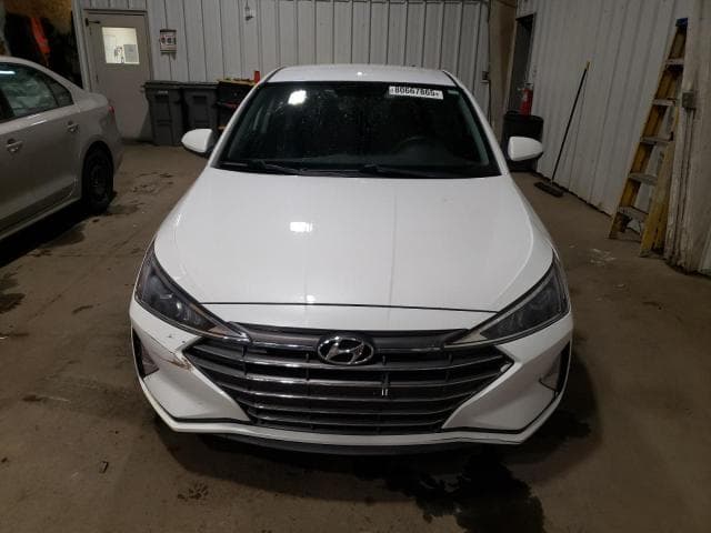2019 HYUNDAI ELANTRA SE 5