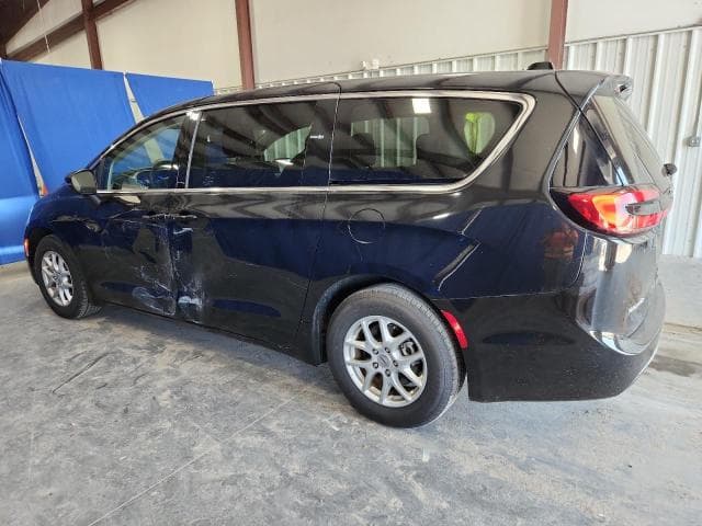 2023 CHRYSLER PACIFICA TOURING L 2