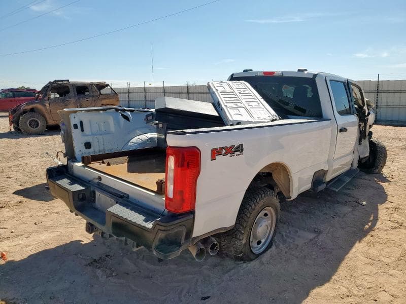 2023 FORD F250 SUPER DUTY 3