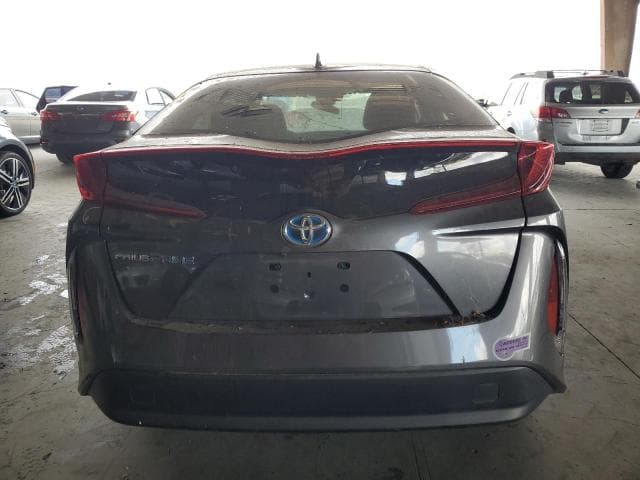 2018 TOYOTA PRIUS PRIME 6