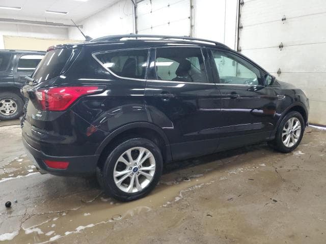 2019 FORD ESCAPE SE 3