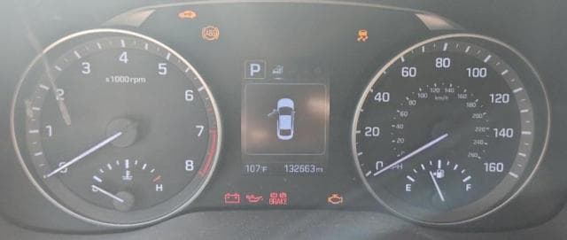 2017 HYUNDAI ELANTRA SE 9