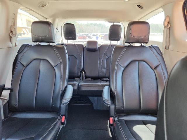 2023 CHRYSLER PACIFICA TOURING L 10