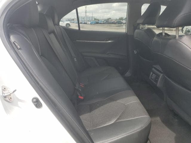 2022 TOYOTA CAMRY XSE 10