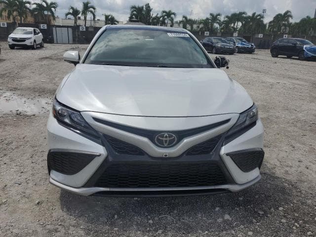 2022 TOYOTA CAMRY XSE 5