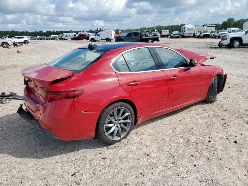 2017 ALFA ROMEO GIULIA 3