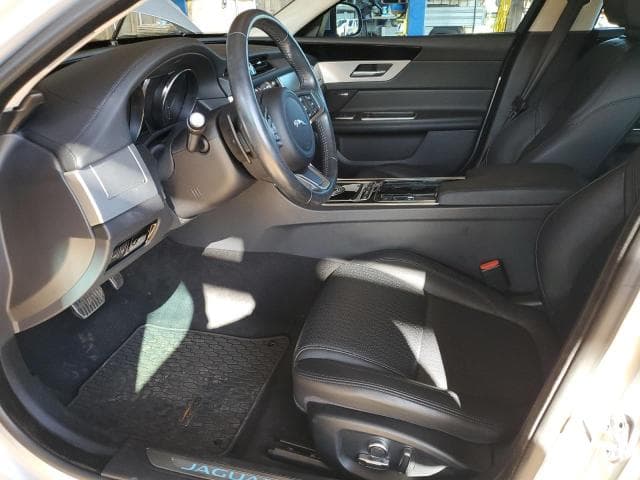 2019 JAGUAR XF PRESTIGE 7