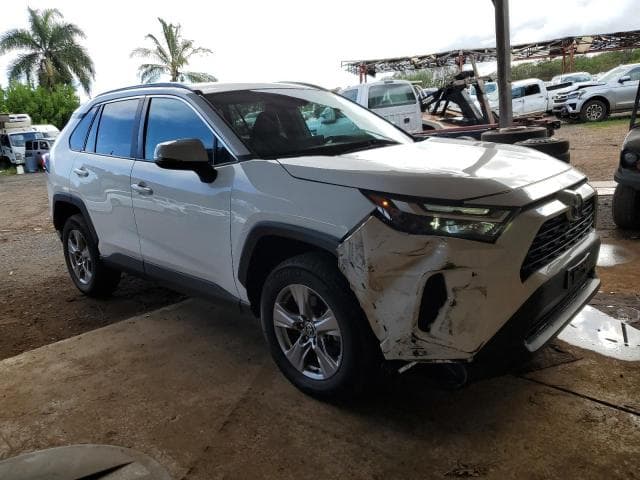 2022 TOYOTA RAV4 XLE 4