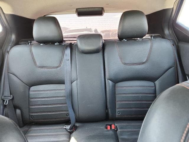 2019 NISSAN KICKS SR 10