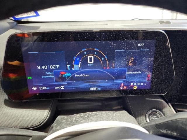 2025 CHEVROLET EQUINOX LT 9