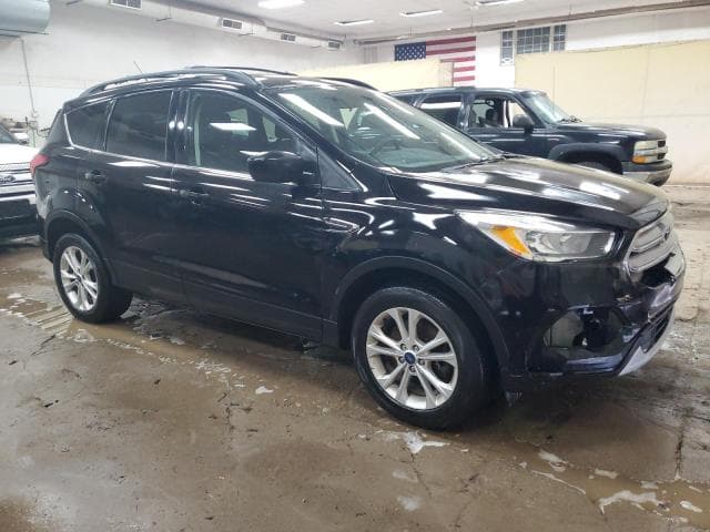 2019 FORD ESCAPE SE 4
