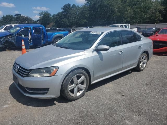 2012 VOLKSWAGEN PASSAT SE - 1
