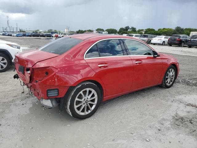 2020 MERCEDES-BENZ A 220 3