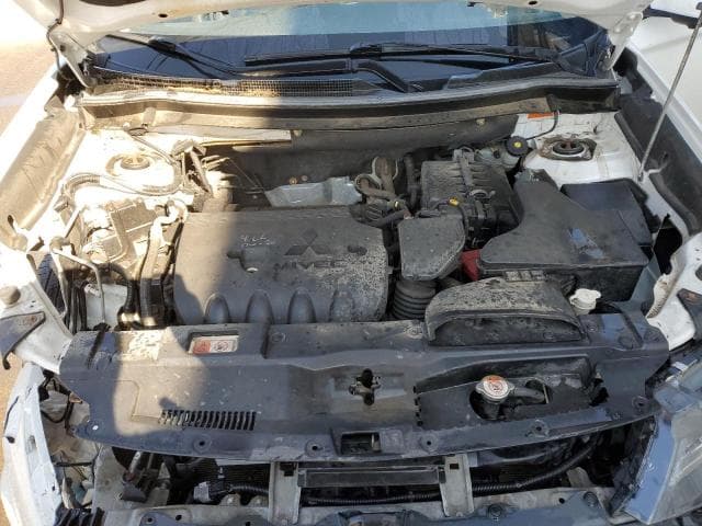2018 MITSUBISHI OUTLANDER ES 12