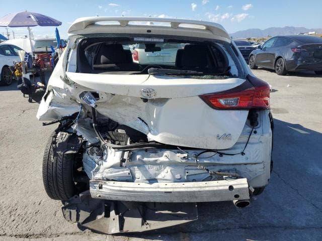 2018 TOYOTA COROLLA IM 6