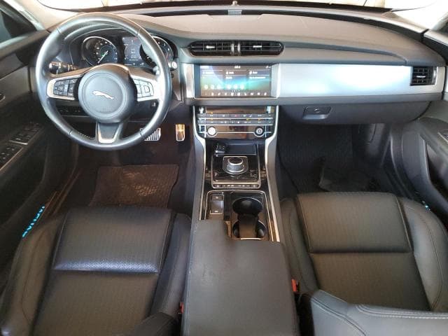 2019 JAGUAR XF PRESTIGE 8