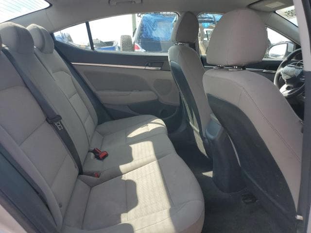 2020 HYUNDAI ELANTRA SEL 10