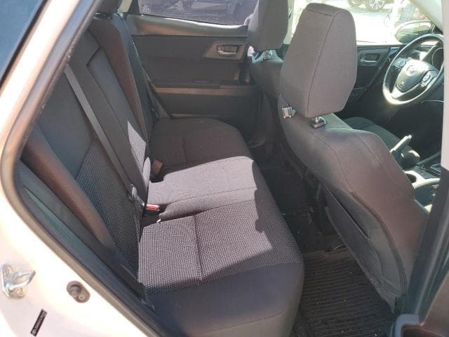 2018 TOYOTA COROLLA IM 10