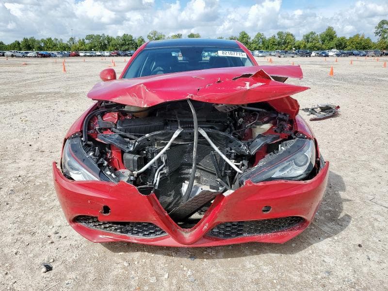 2017 ALFA ROMEO GIULIA 5