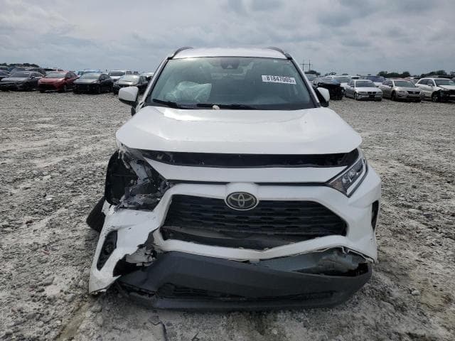 2021 TOYOTA RAV4 XLE 5